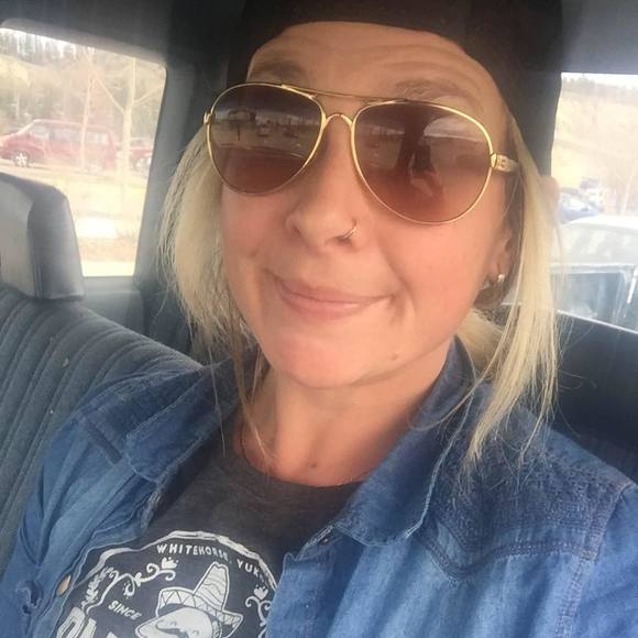 Meet your Posher, Tara - Picture 1 of 1